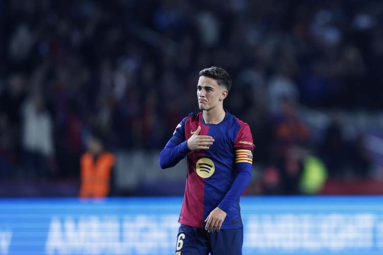 开云-跟队记者：加维将继续接受保守治疗，一周后评估是否需要手术