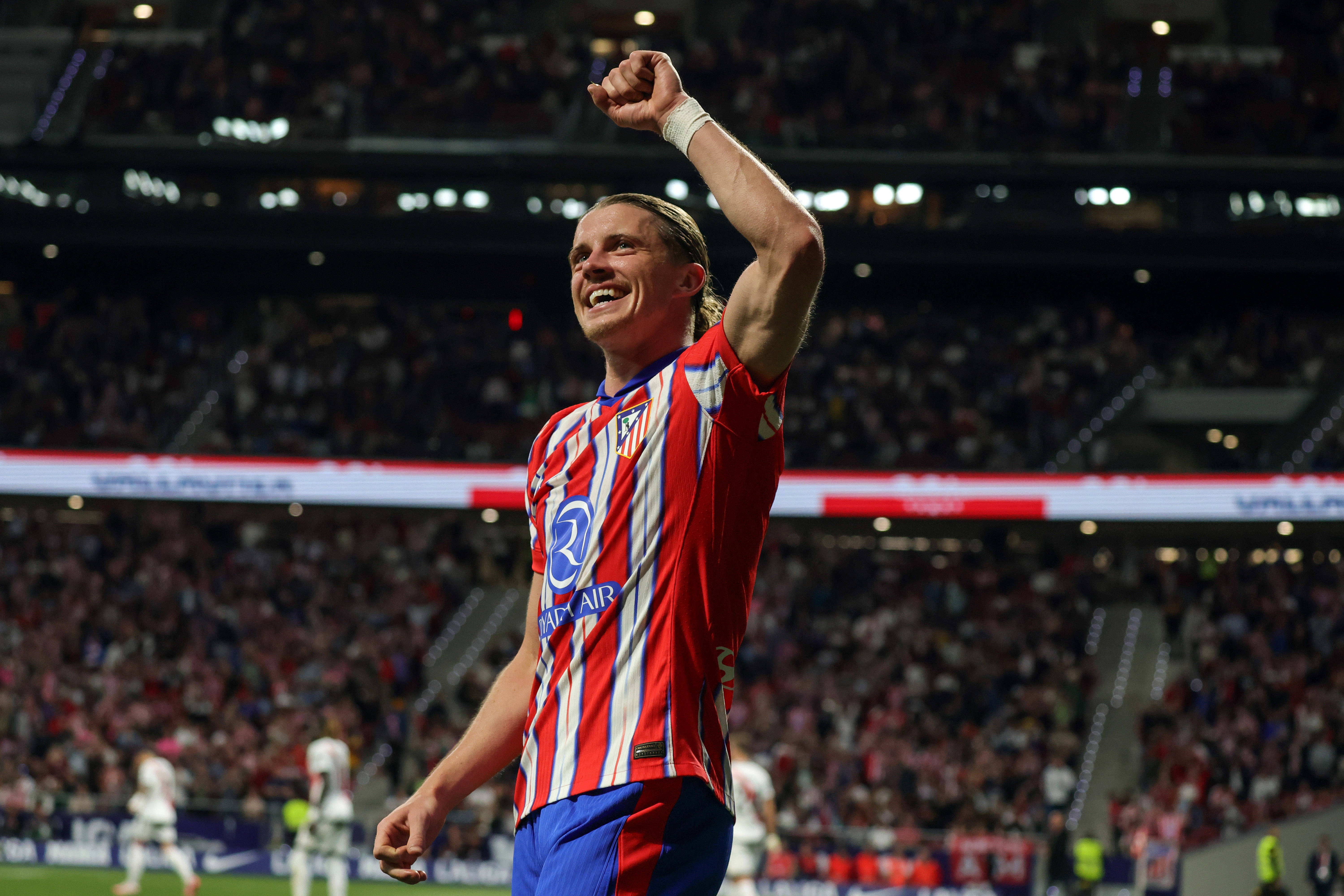 开云-英媒：租借+强制买断，维拉有意从马竞引进中场加拉格尔