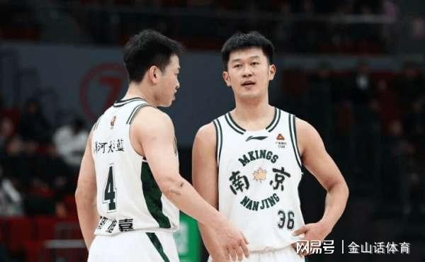 开云体育下载-难得！三分6中5砍17分，正负值+19，CBA“铁匠”，终于吃了回饺子